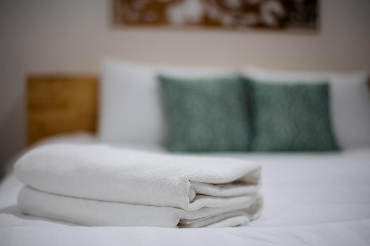 Lamoon Boutique Hotel Suphan Buri Rom bilde