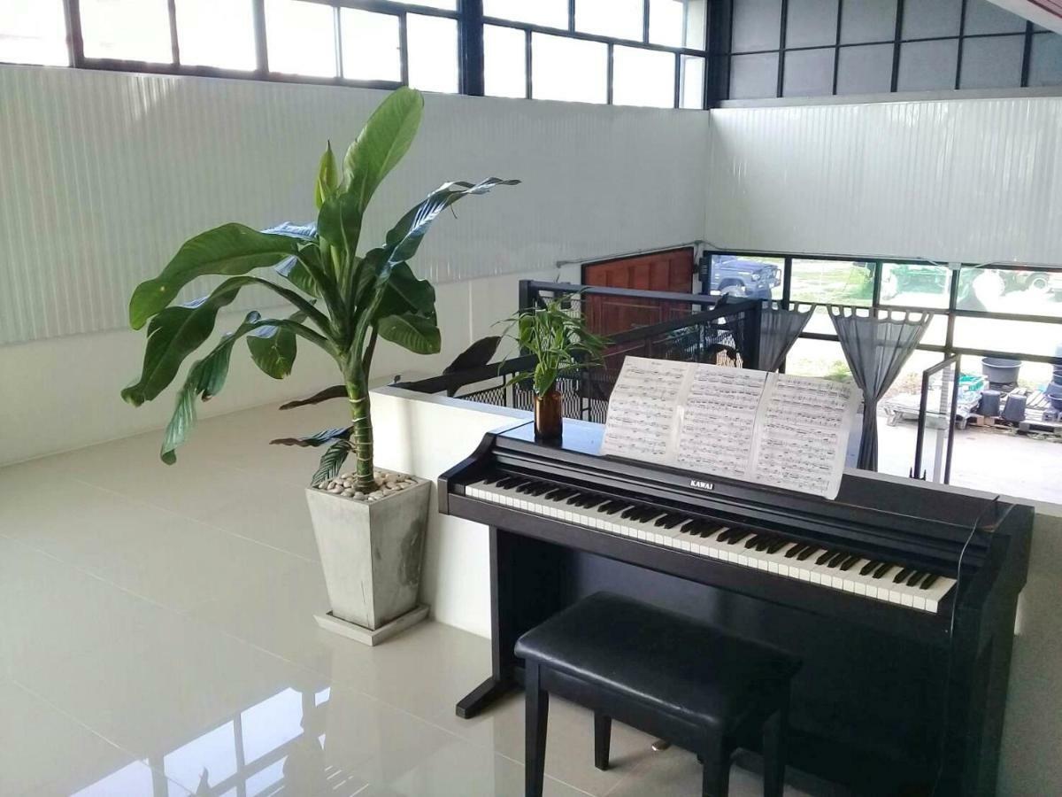 Lamoon Boutique Hotel Suphan Buri Eksteriør bilde