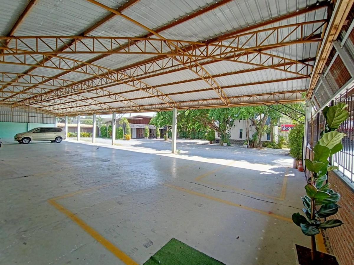Lamoon Boutique Hotel Suphan Buri Eksteriør bilde